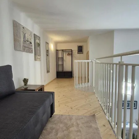 Il Viaggiatore Apartment Rho